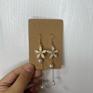 Long Earrings with White Flower and Mini Round Bead